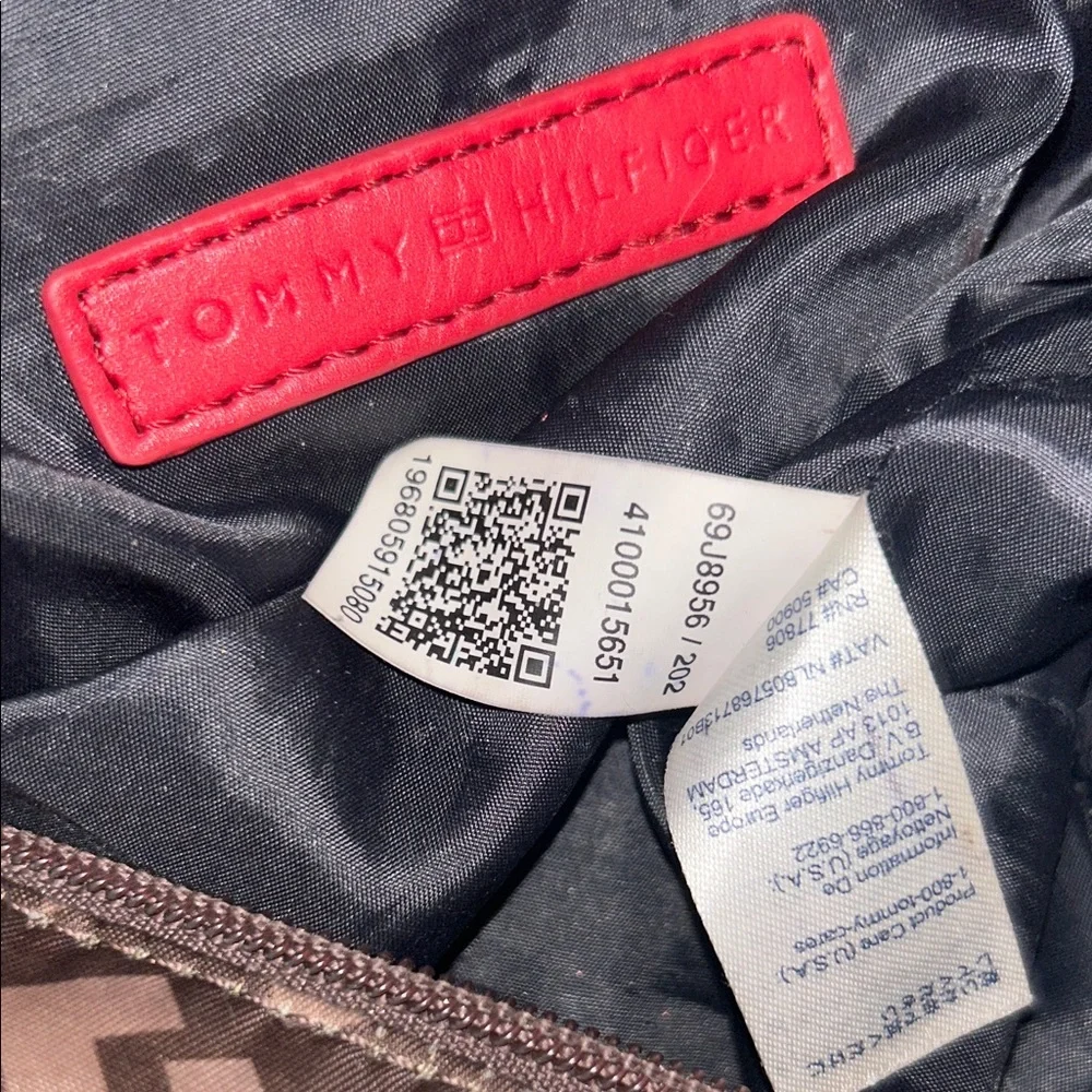 Tommy Hilfiger Black & Brown Signature Pattern Tote